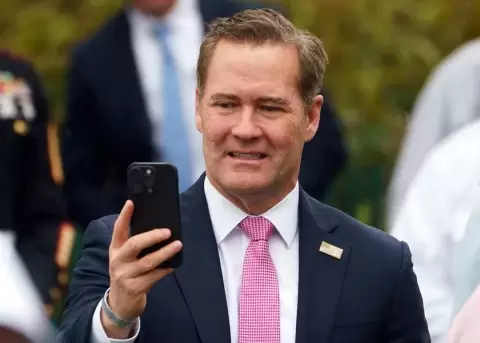 Trump nomina como embajador ante la ONU a Mike Waltz, su exasesor de Seguridad Nacional