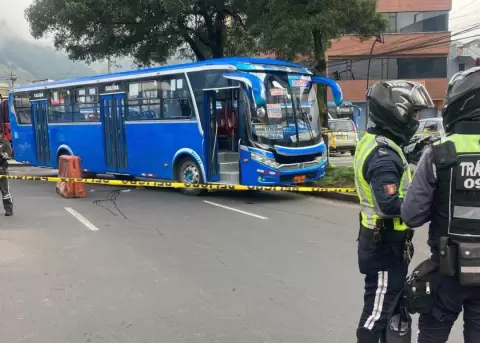 Adulto mayor fue atropellado por bus en la avenida Rodrigo de Chávez