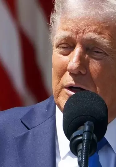 Trump amenaza con sanciones a los países que compren petróleo de Irán