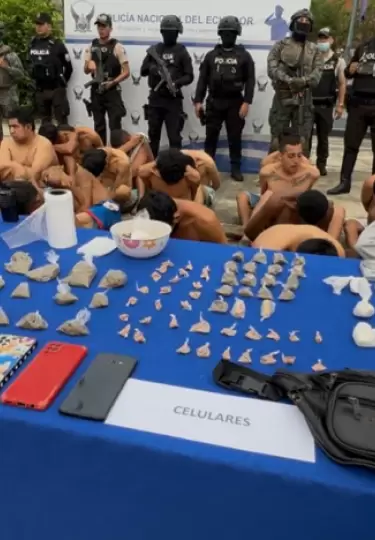 La Policía Nacional presentó los resultados del operativo 'Apolo 15', que intervino 130 zonas en Guayaquil y Durán.