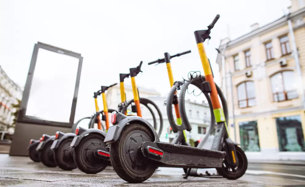 Regulacin de motos y scooters elctricos.