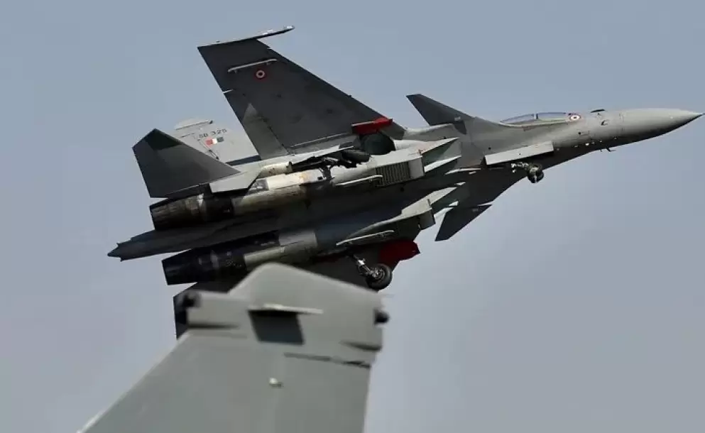 La India bombardea supuestas bases terroristas en Pakistn