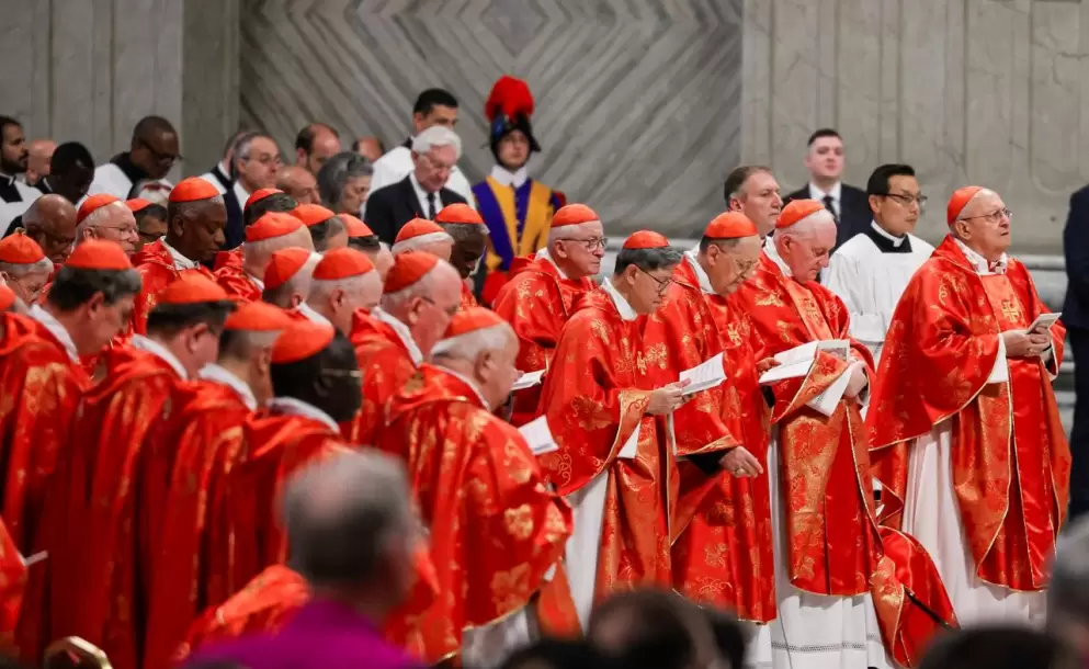 Los 133 cardenales no llegaron a un consenso en el primer da del cnclave.