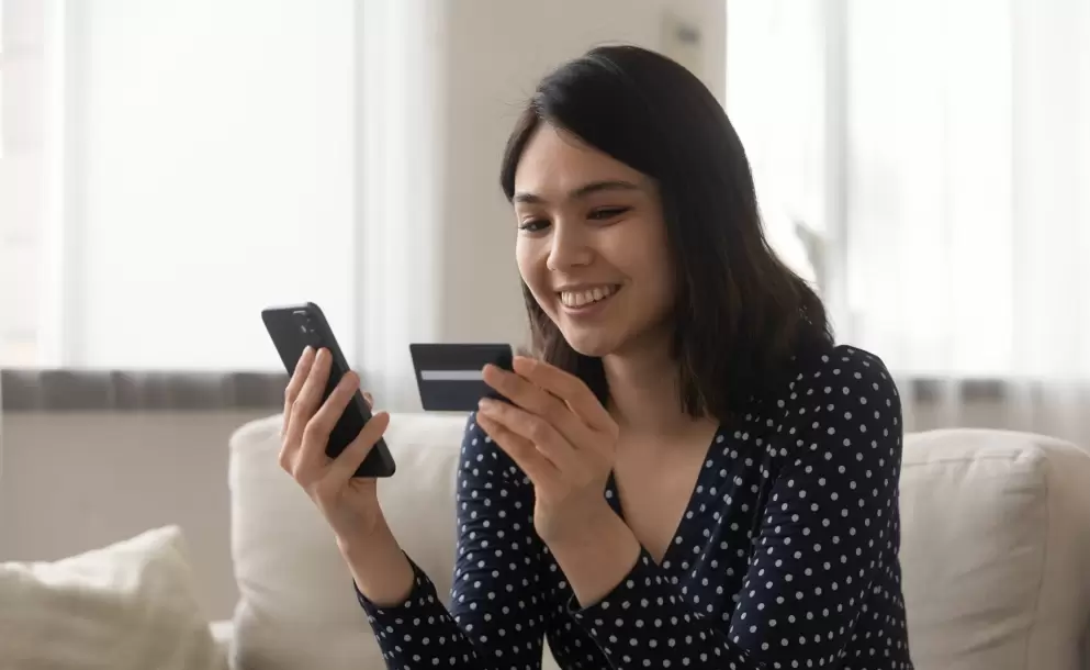 Generacin Z busca ganar dinero rpido usando redes sociales.