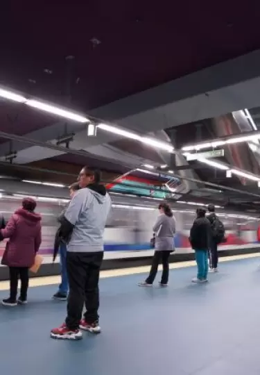 CAF atribuye fallos en puertas del Metro de Quito al mal uso por parte de los usuarios