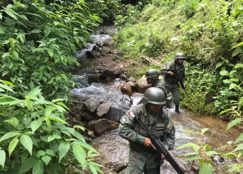 Ocho militares fueron asesinados en un enfrentamiento armado en Orellana