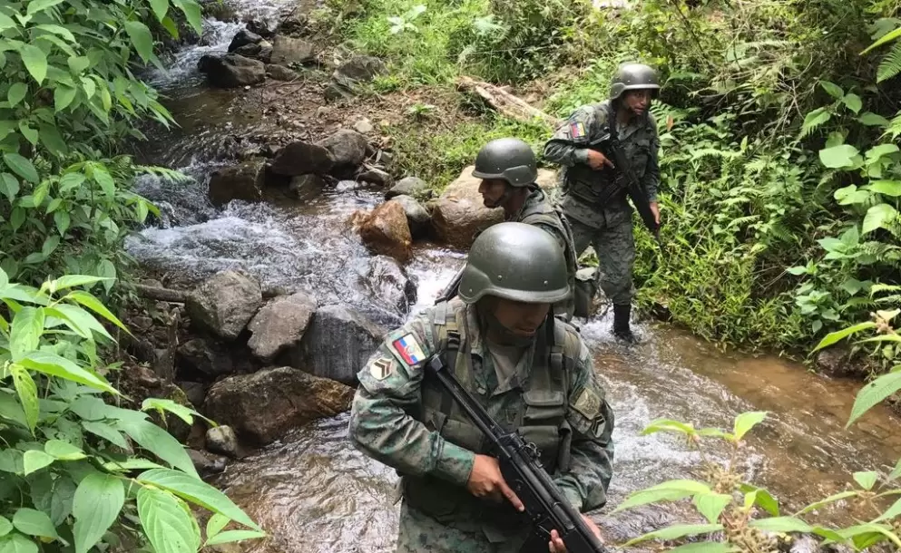 Ocho militares fueron asesinados en un enfrentamiento armado en Orellana