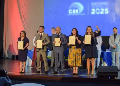El CNE complet la entrega de credenciales a los asamblestas electos.