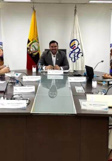 El Pleno del Consejo de Participacin Ciudadana y Control Social (CPCCS) aprob el nuevo Reglamento de Comisiones de Seleccin.