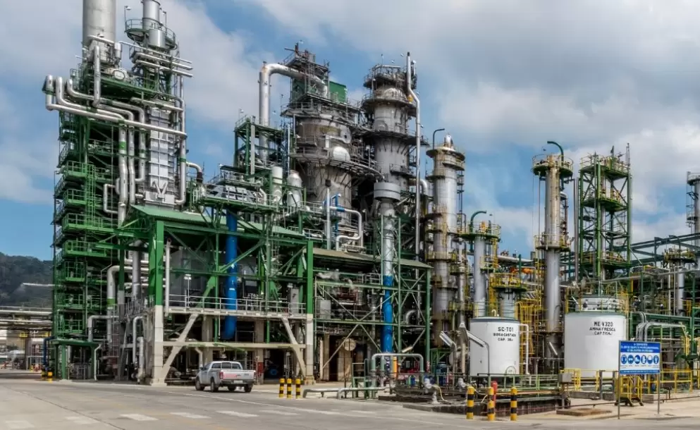 Refinera de Esmeraldas retoma sus operaciones
