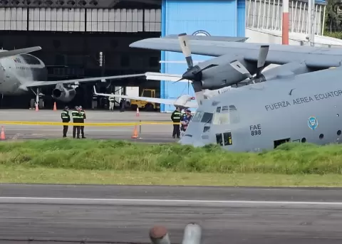 El avión C-130 Hércules, donado por Estados Unidos, se accidentó este 13 de mayo de 2025.