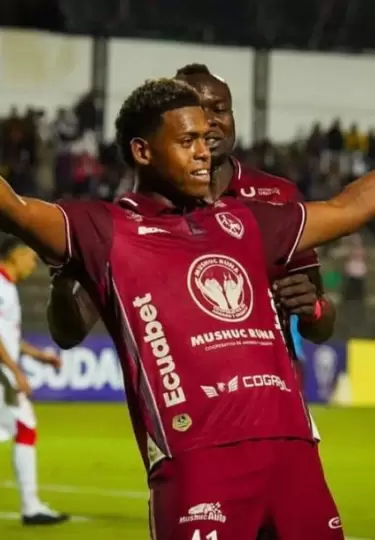 Mushuc Runa sorprende en su debut internacional.