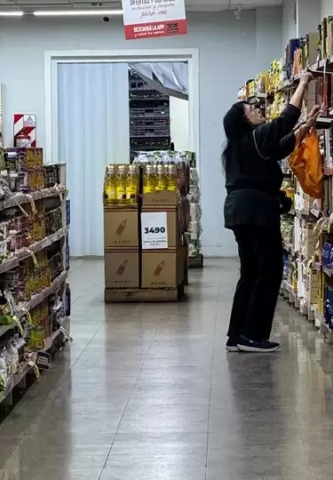 Los precios al consumidor en Argentina desaceleran al 47,3 % interanual en abril