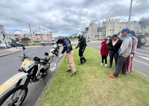 AMC retiró a más de 800 limpiaparabrisas de las calles de Quito en 2025