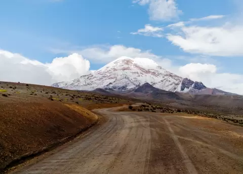 Conciertos, glaciares, cine y cultura europea se viven en Chimborazo.