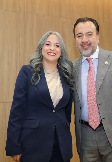 La vicealaldesa Fernanda Racines y Pabel Muoz, alcalde de Quito.