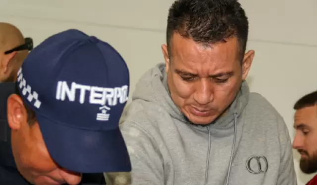 Wilder Sánchez, alias 'Gato Farfán', durante su proceso de extradición a Estados Unidos, el 25 de enero de 2024.