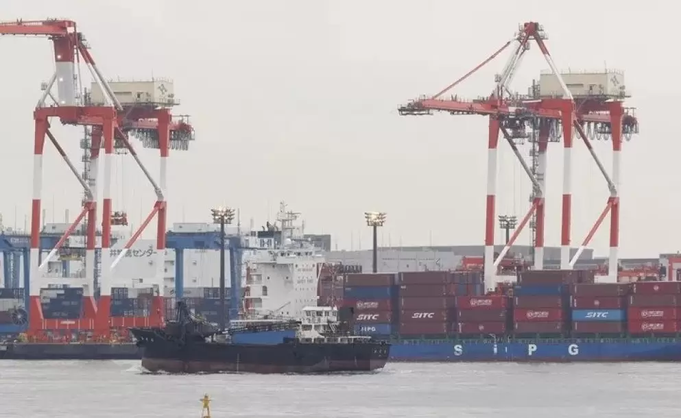 Japón dice que vigilará exhaustivamente impacto de los aranceles tras contracción del PIB