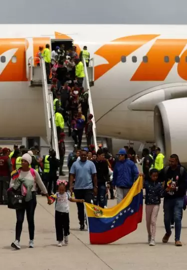 Cientos de migrantes indocumentados han sido deportados desde EE.UU.