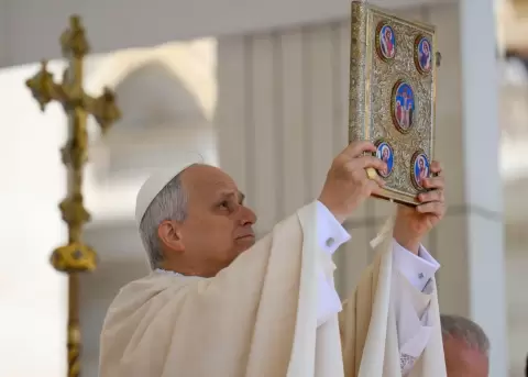 A la paz y la unidad, fue el llamado del Papa León XIV.