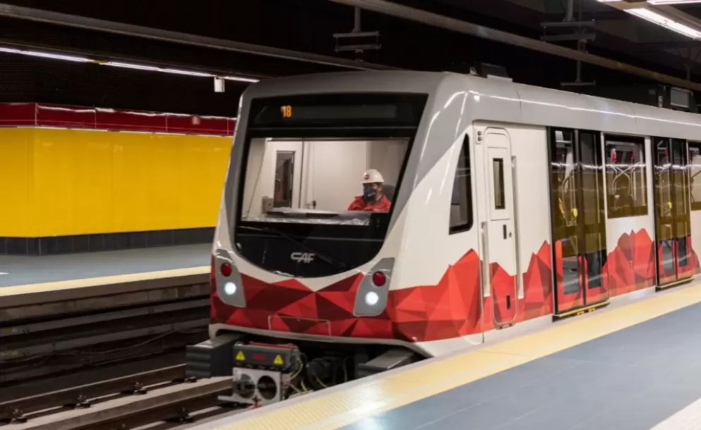 Falla operativa afecta el servicio del Metro de Quito, pasajeros evacuados