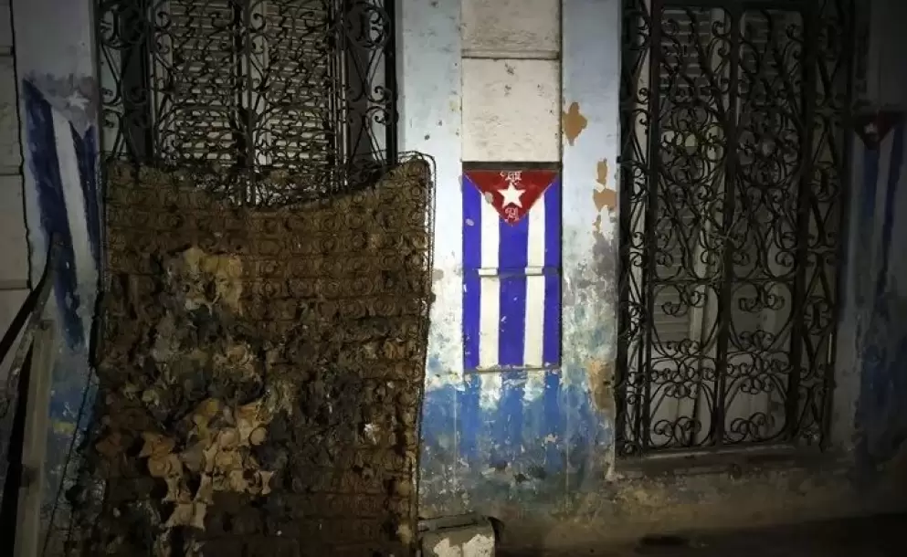 La crisis energética provoca apagones simultáneos en más de la mitad de Cuba