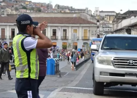 Quito activa operativo vial por feriado de la Batalla de Pichincha
