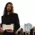 Cannes 2025: Jafar Panahi y Oliver Laxe entre los ganadores. Mira la lista de todos los ganadores