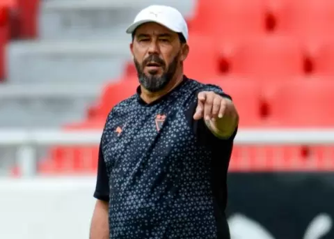 Pablo 'Vitamina' Sánchez ya no será entrenador de Liga.