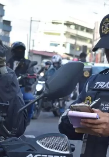 Más de 160 motociclistas sancionados por llevar pasajeros no permitidos en 2025