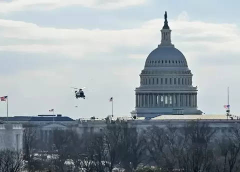 Los senadores republicanos inician una ardua negociaci�n para aprobar el plan fiscal de Trump