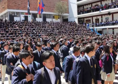 M�s de 2.000 cupos disponibles en escuelas y centros municipales de Quito