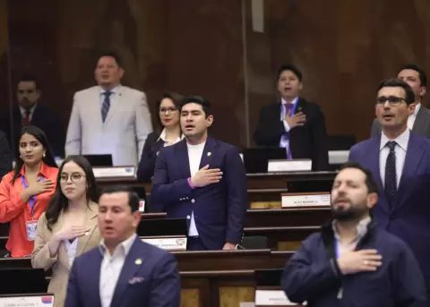 La reforma constitucional de las bases militares pas� el primer filtro en la Asamblea Nacional.