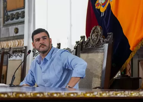 TCE admite a tramite denuncia contra Aquiles �lvarez por presunta infracci�n electoral