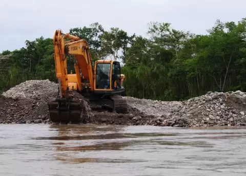 Consecuencias de la Miner�a Ilegal en Ecuador.
