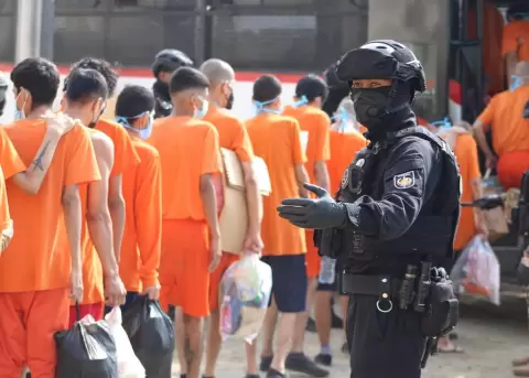 El Ministerio de Salud advirti� sobre casos de tuberculosis en las c�rceles del pa�s.