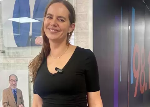 Cynthia Wright: "escrib� Oveja Negra como un acto de liberaci�n y tambi�n como una ofrenda".