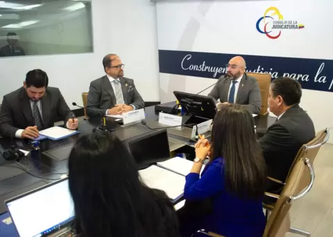 El Consejo de la Judicatura, el Ministerio del Interior y la Fiscal�a integraron la mesa de seguridad.