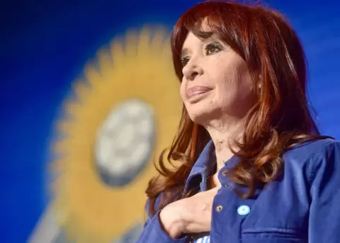 La Justicia argentina dispuso la detenci�n inmediata de la exmandataria en su residencia del barrio Constituci�n tras confirmar la condena a seis a�os