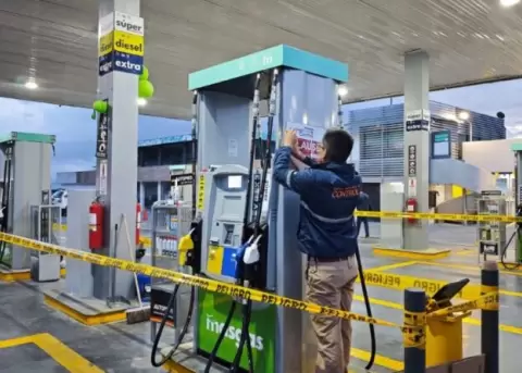 La AMC aplic� la medida tras detectar irregularidades en los permisos y riesgo ambiental por mal manejo en la descarga