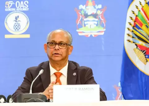 El secretario general de la OEA pide respetar los derechos humanos de los deportados