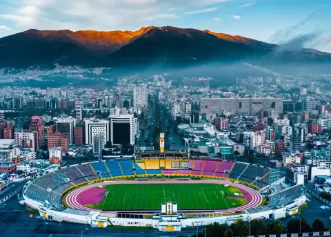 Toma a�rea del estadio Ol�mpico Atahualpa, ubicado en el norte de Quito.