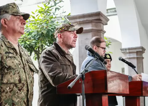 El Ministro de Defensa, Gian Carlo Loffredo, y ministro del Interior, John Reimberg, dieron detalles sobre la recaptura de alias 'Fito'.