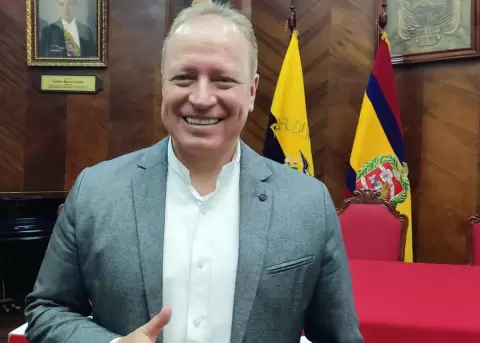 Alcalde de Loja es removido tras proceso por presuntas irregularidades en su gesti�n
