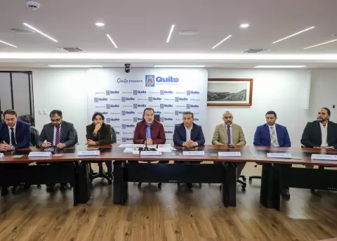 Presentaci�n de nuevas autoridades del Municipio de Quito.