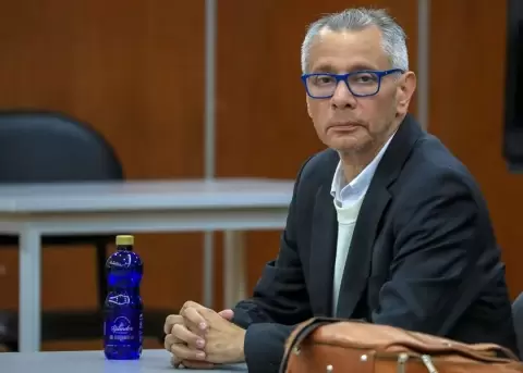 El exvicepresidente Jorge Glas regresa, este martes 1 de julio del 2025, a la c�rcel de m�xima seguridad 'La Roca', en Guayaquil.