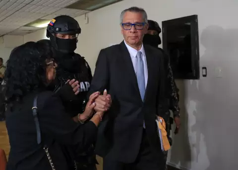 El exvicepresidente Jorge Glas fue sentenciado a 13 a�os de c�rcel por peculado en el caso Reconstrucci�n de Manab�.