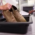 EE.UU. elimina exigencia de quitarse zapatos en aeropuertos