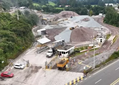 Quito ser� la primera ciudad del pa�s en reciclar residuos de construcci�