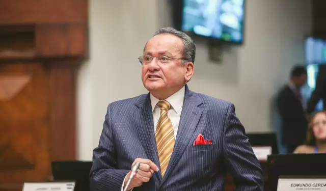 Alfredo Serrano, asamble�sta por el Partido Social Cristiano.
